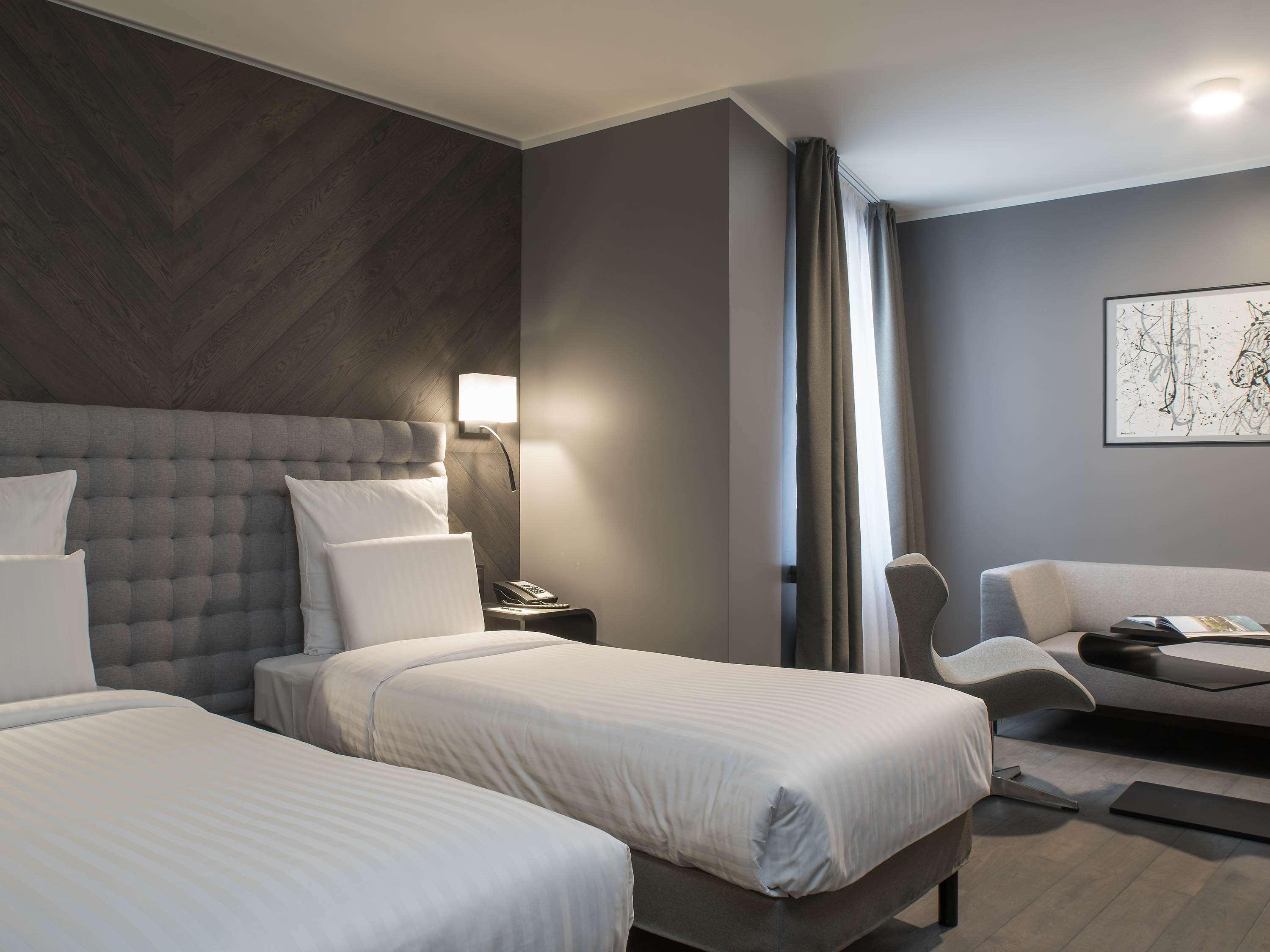 พูลแมน ริกา โอลด์ ทาวน์ Hotel รีกา ภายนอก รูปภาพ A room at the hotel
