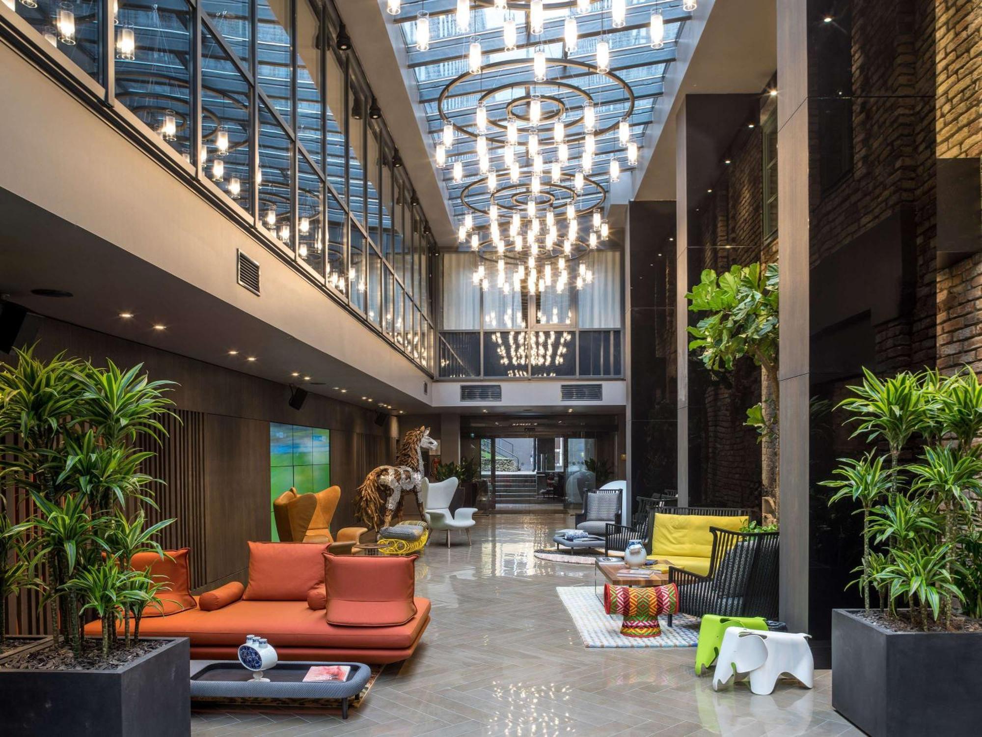 พูลแมน ริกา โอลด์ ทาวน์ Hotel รีกา ภายนอก รูปภาพ Lobby